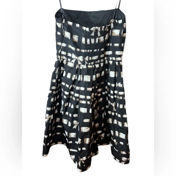 Valentino Strapless Black and Cream Dress Size 2 XS - Picture 3 of 12